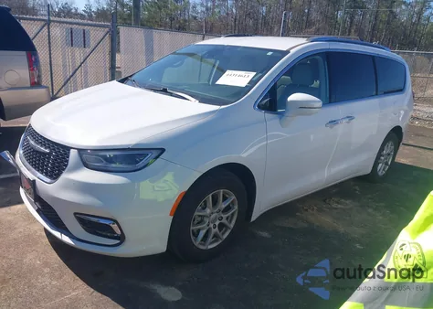 2021 Chrysler Pacifica Touring L z USA, uszkodzony, nr VIN 2C4RC1BG2MR597470